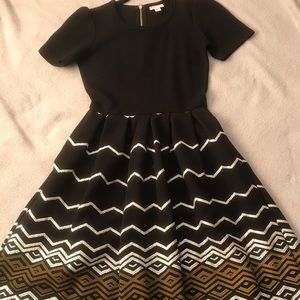 LuLaRoe Amelia Dress